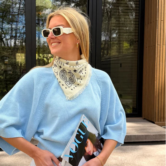STUDIO LAVENDEL CASHMERE BANDANA ECRU