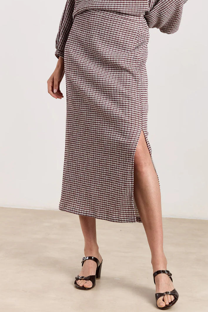 STUDIO CLIQUE CELENA SKIRT CRANBERRY - S. LABELS