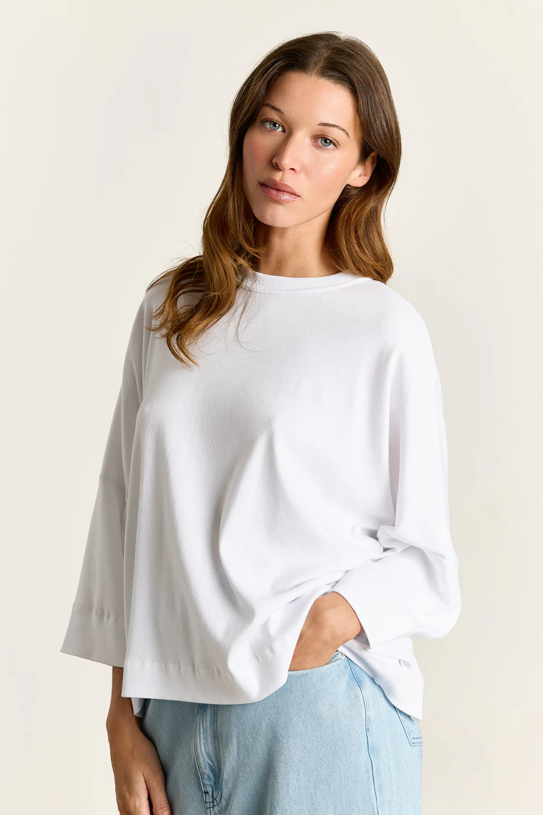 STUDIO CLIQUE MADELINE TEE WHITE