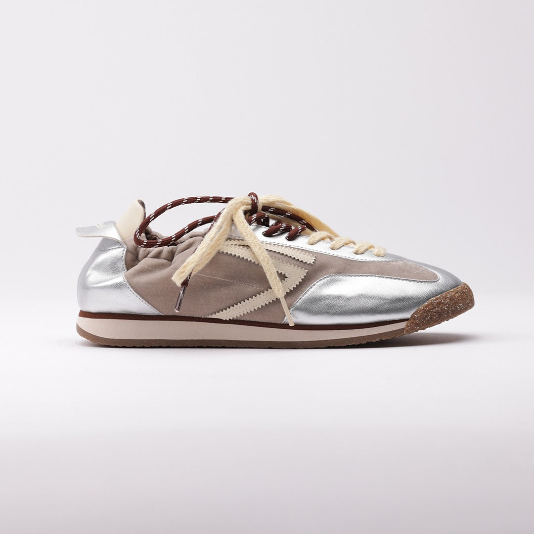 PURAAI PANTHER SNEAKER RADIO